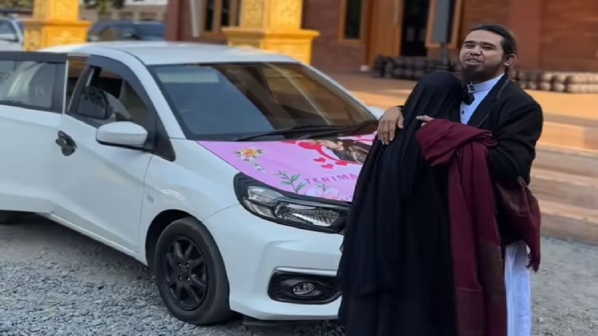 Gus Samsudin Langsung Beli 2 Mobil untuk Kedua Istrinya Pasca Putusan Bebas dari PN Blitar