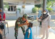 Kodim 0808 Blitar Dampingi Posyandu Desa Tingal dalam Upaya Cegah Stunting