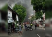 Laga Arema di Blitar Diwarnai Kerusuhan dan 7 Kendaraan Terbakar, Kini Disdik Korbankan Pendidikan