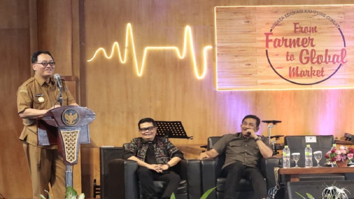 Fokus Tingkatkan Keterampilan Seniman Blitar, Pemkab Gelar Bimtek