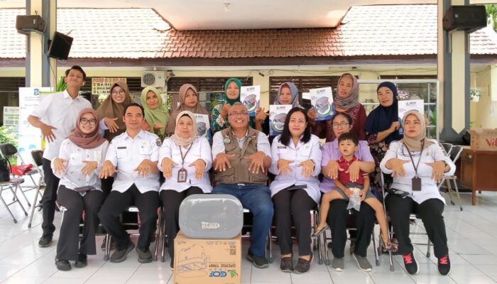Dinkes Surabaya Luncurkan Program Grease Trap di Sumur Welut Bersama DR Koen