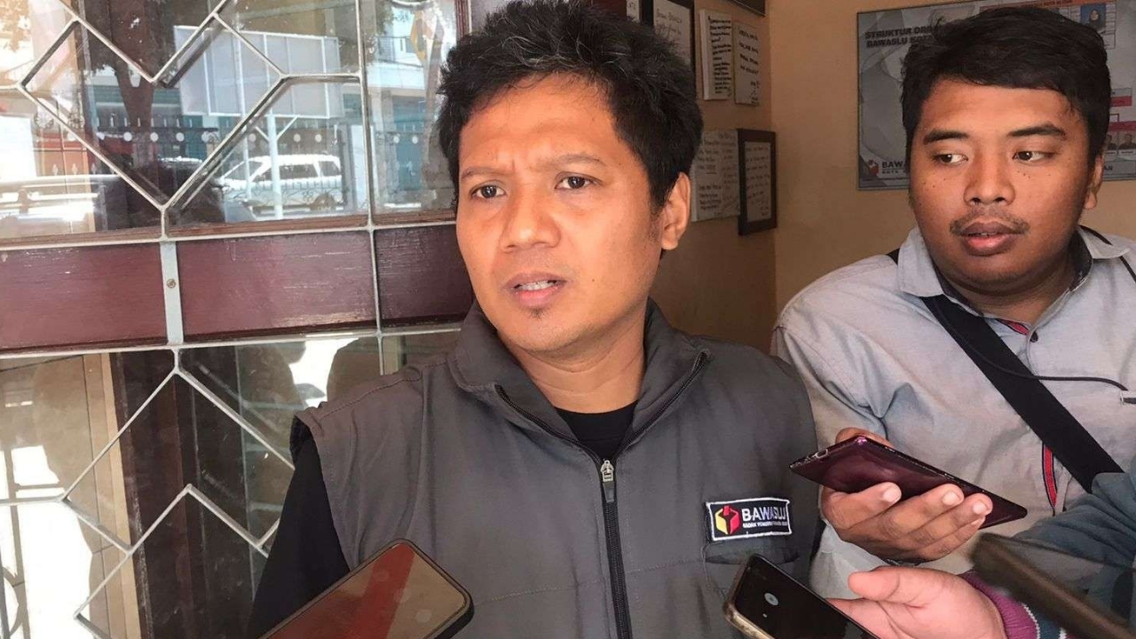 Dilaporkan ke DKPP dan Diduga Lindungi KPU, Bawaslu Kota Blitar: Terserah?