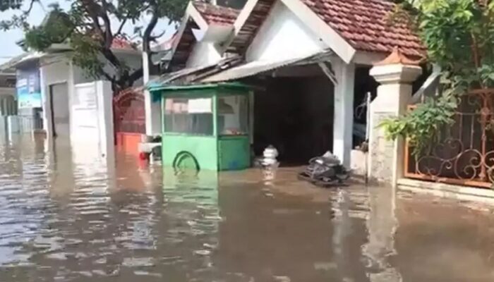 Banjir Langganan di Lereng Gunung Bromo Pasuruan: Ketinggian Air Capai 1 Meter