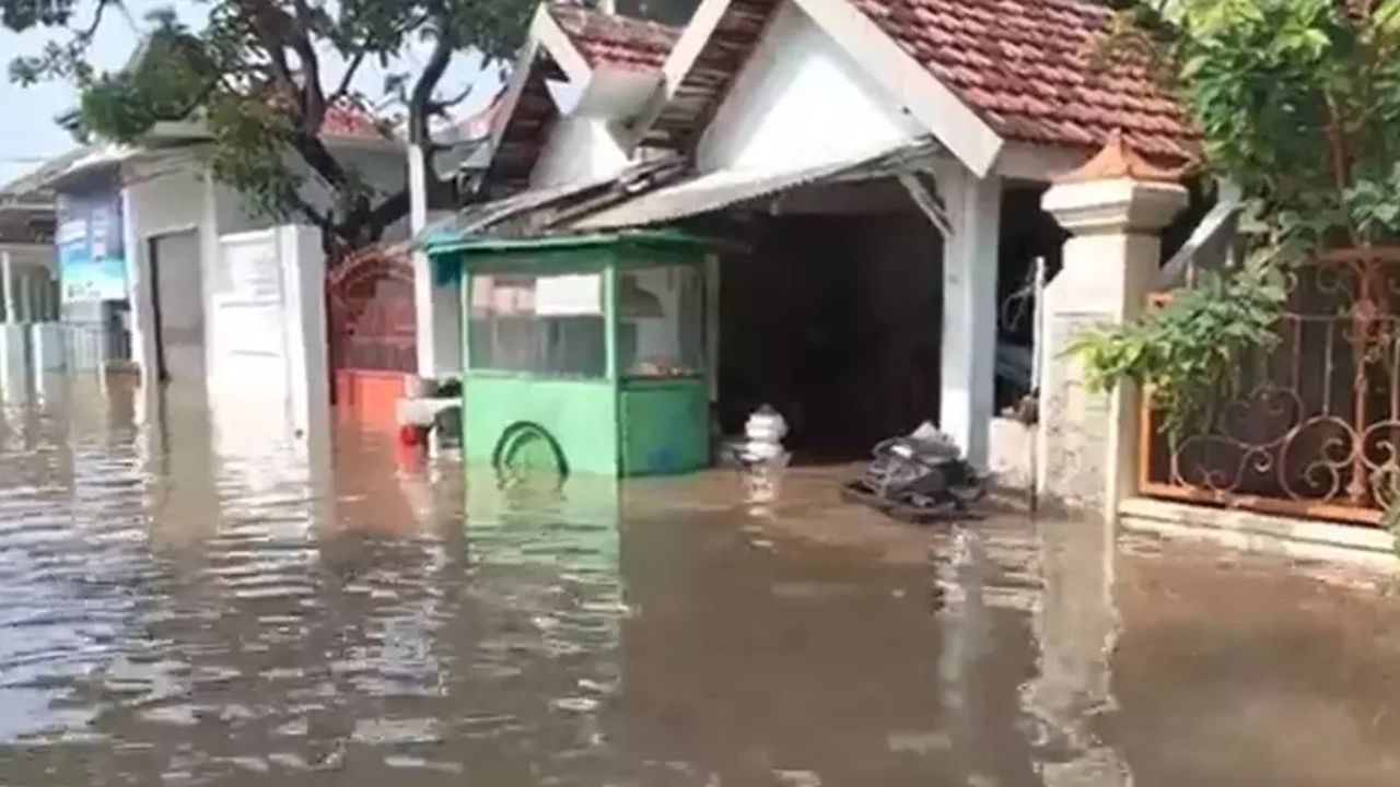 Banjir Langganan di Lereng Gunung Bromo Pasuruan: Ketinggian Air Capai 1 Meter