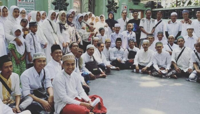 Gus Hans dan Pemuda Gresik: Gus Farkhan, Calon Pengganti Gus Miftah di Jabatan Strategis