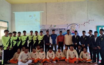 Edukasi Literasi Digital: Langkah Nyata Relawan TIK dan HMP UA di Sumenep Edukasi Literasi Digital: Langkah Nyata Relawan TIK dan HMP UA di Sumenep