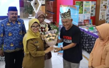 Perayaan Hari Guru dan HUT PGRI, Bupati Blitar Tekankan Literasi Sebagai Pondasi Pendidikan