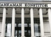 Ketua Bawaslu Blitar Diduga Bohong di Sidang MK: Pengamat: Kemungkinan Ada Intervensi Politik Ketua Bawaslu Blitar Diduga Bohong di Sidang MK: Pengamat: Kemungkinan Ada Intervensi Politik
