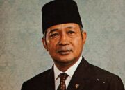 Kemensos Usulkan Soeharto Jadi Pahlawan, Sang Jenderal Besar: Antara Jasa dan Kontroversi Kemensos Usulkan Soeharto Jadi Pahlawan, Sang Jenderal Besar: Antara Jasa dan Kontroversi