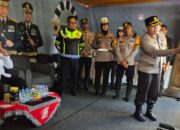 Menkopolkam Budi Gunawan Tinjau Pos Pam di Blitar Menkopolkam Budi Gunawan Tinjau Pos Pam di Blitar