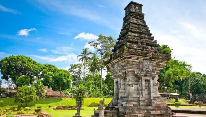 Sejarah dan Arsitektur Megah Candi Penataran di Blitar