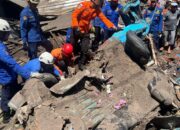 Kecelakaan Maut Truk Tabrak Angkot di Purworejo, 11 Orang Tewas dan 6 Luka-luka