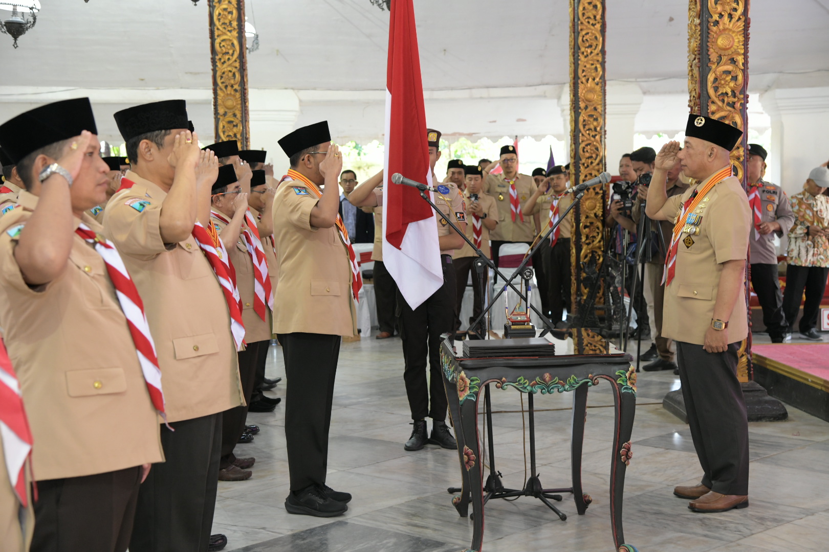 Kwarda Jatim Lantik Kwarcab Pramuka Sumenep Masa Bakti 2024–2029