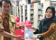 Warisan Intelektual Anik Iftitah: Dosen dan Penulis Blitar Hibahkan 25 Karya untuk Ilmu Pengetahuan