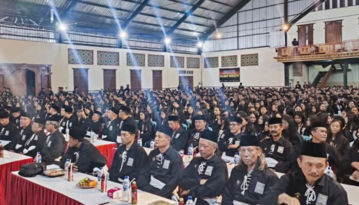 Dari PSHT untuk Indonesia: 1.725 Warga Baru Blitar Siap Jadi Manusia Berkarakter