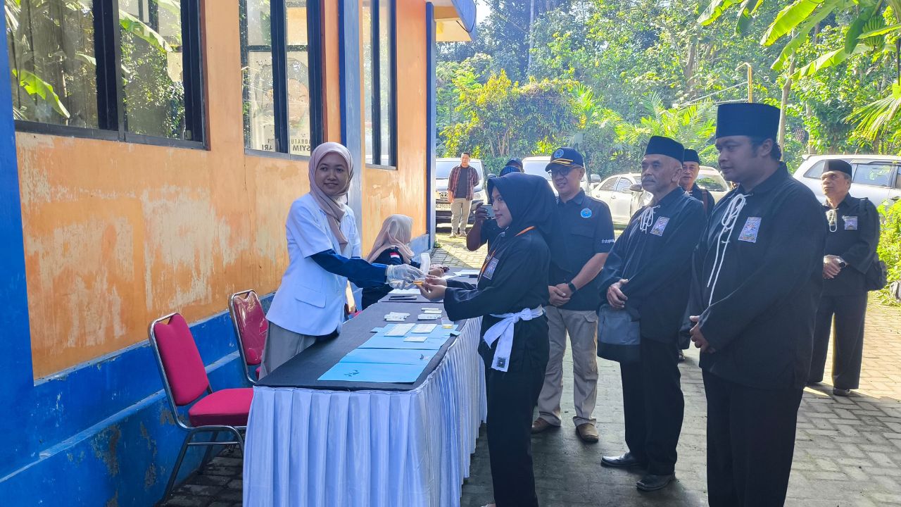Dorong Generasi Berbudi Luhur, SH Terate UNU Blitar Gelar Tes Urine
