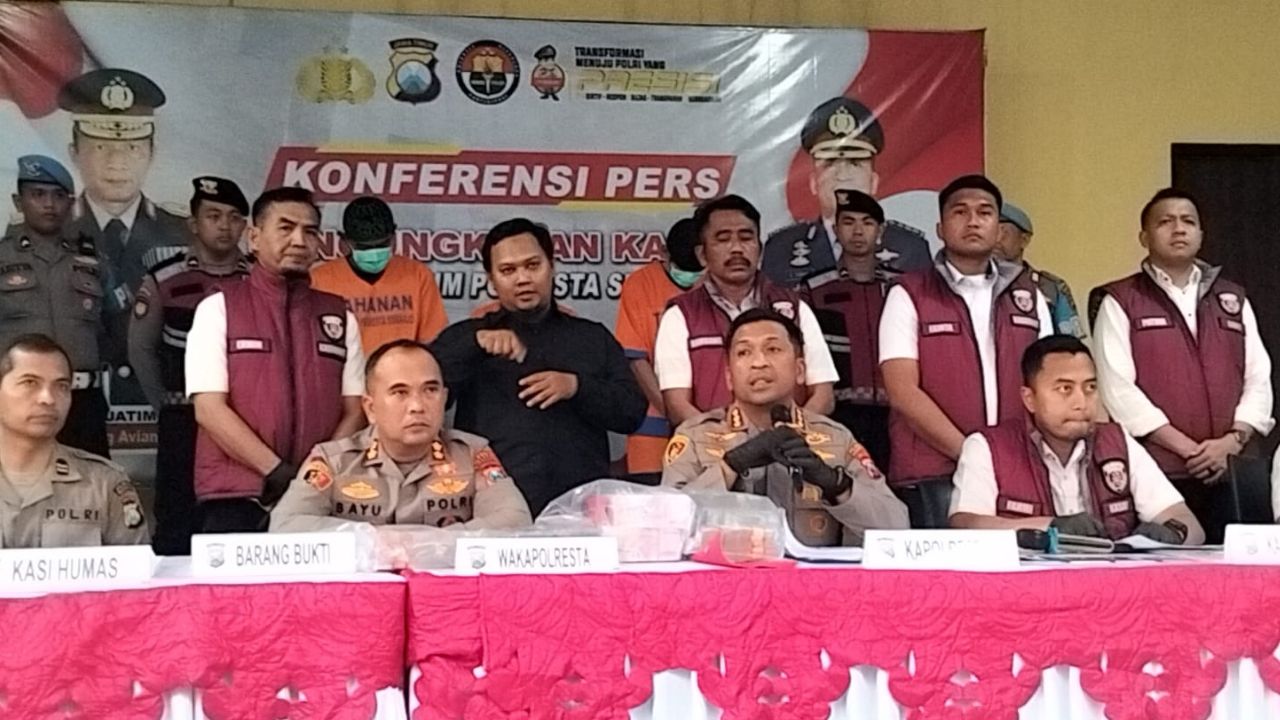 Mafia Pungli Jabatan Desa Terbongkar! 3 Kades di Sidoarjo Diciduk, Uang Suap Rp1,1 M Disita
