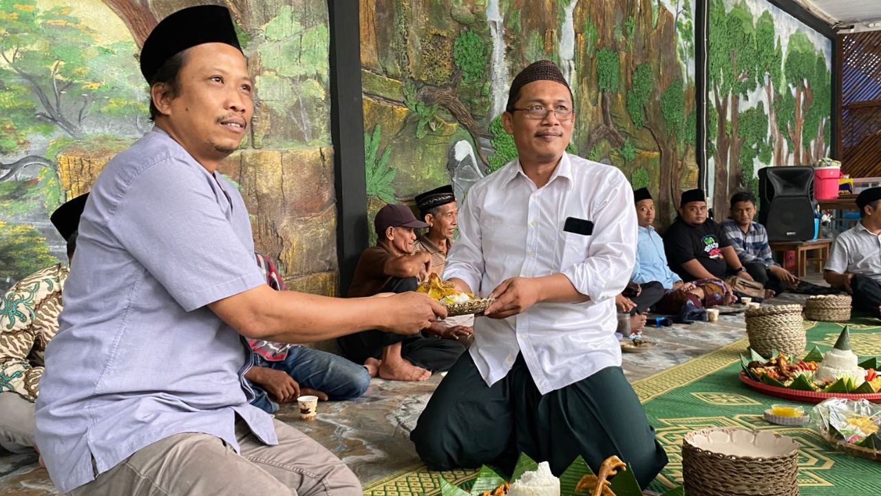 Warung di Blitar Ini Tawarkan Prasmanan Menu Empat Sehat Cuma 3 Ribu, Warga: Sejahterakan Rakyat Kecil