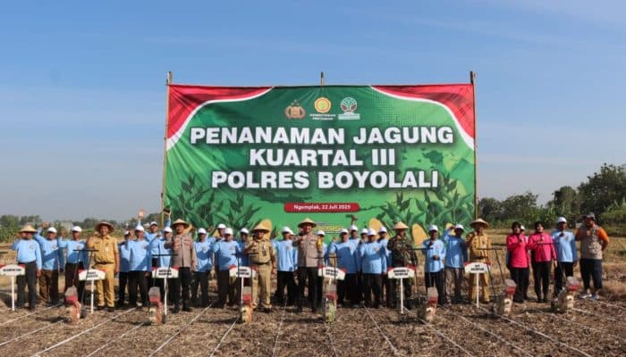 Polres Boyolali Galakan Tanam Jagung, Dukung Program Ketahanan Pangan