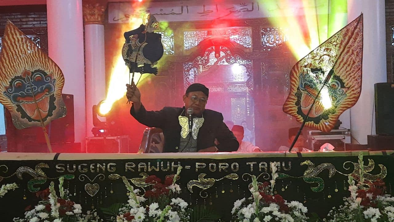 Puluhan Warga Boyolali Gelar Syukuran dan Wayang Dakwah Meriahkan Hari Anak Nasional Puluhan Warga Boyolali Gelar Syukuran dan Wayang Dakwah Meriahkan Hari Anak Nasional