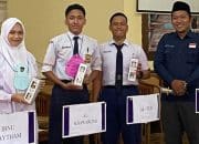 KPU Banyumas Sosialisasikan Pentingnya Demokrasi kepada Peserta Didik Baru MAN 1 Banyumas