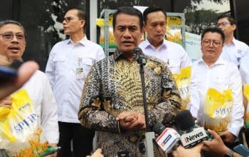 Saluran 1,3 Juta Ton Beras SPHP, Mentan Amran Tegaskan Harga Harus Terkendali