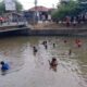 Tragis! Bocah SD di Blitar Tewas Tenggelam Saat Main di Sungai, Sandal Lepas Jadi Pemicu