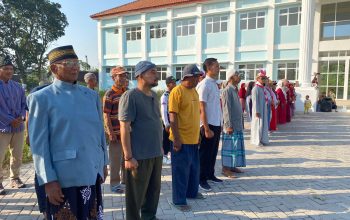 Unik, Emak-emak di Desa Tlawong Jadi Petugas Upacara HUT RI ke-80