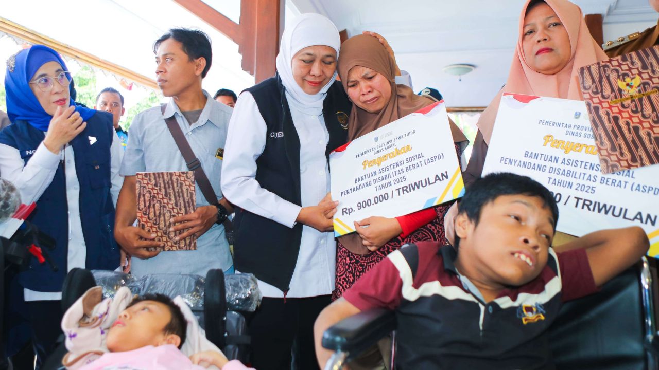 Bupati Blitar Sambut Baik Bansos Khofifah: Perkuat Komitmen Pemkab Entaskan Kemiskinan