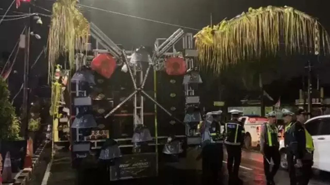 Puluhan Truk Sound Horeg Digiring ke Mapolres Blitar Kota, Diduga Langgar Aturan dan Tak Berizin