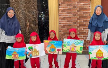 Asah Imajinasi, Siswa YPI Daaru Ta’limil Qur’an Bangle Blitar Ikuti Lomba Mewarnai Mamamia