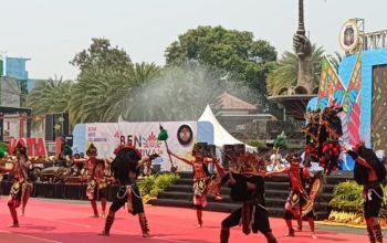 BEN Carnival 2025 Jadi Berkah di Blitar, UMKM dan Pedagang Kecil Raup Untung