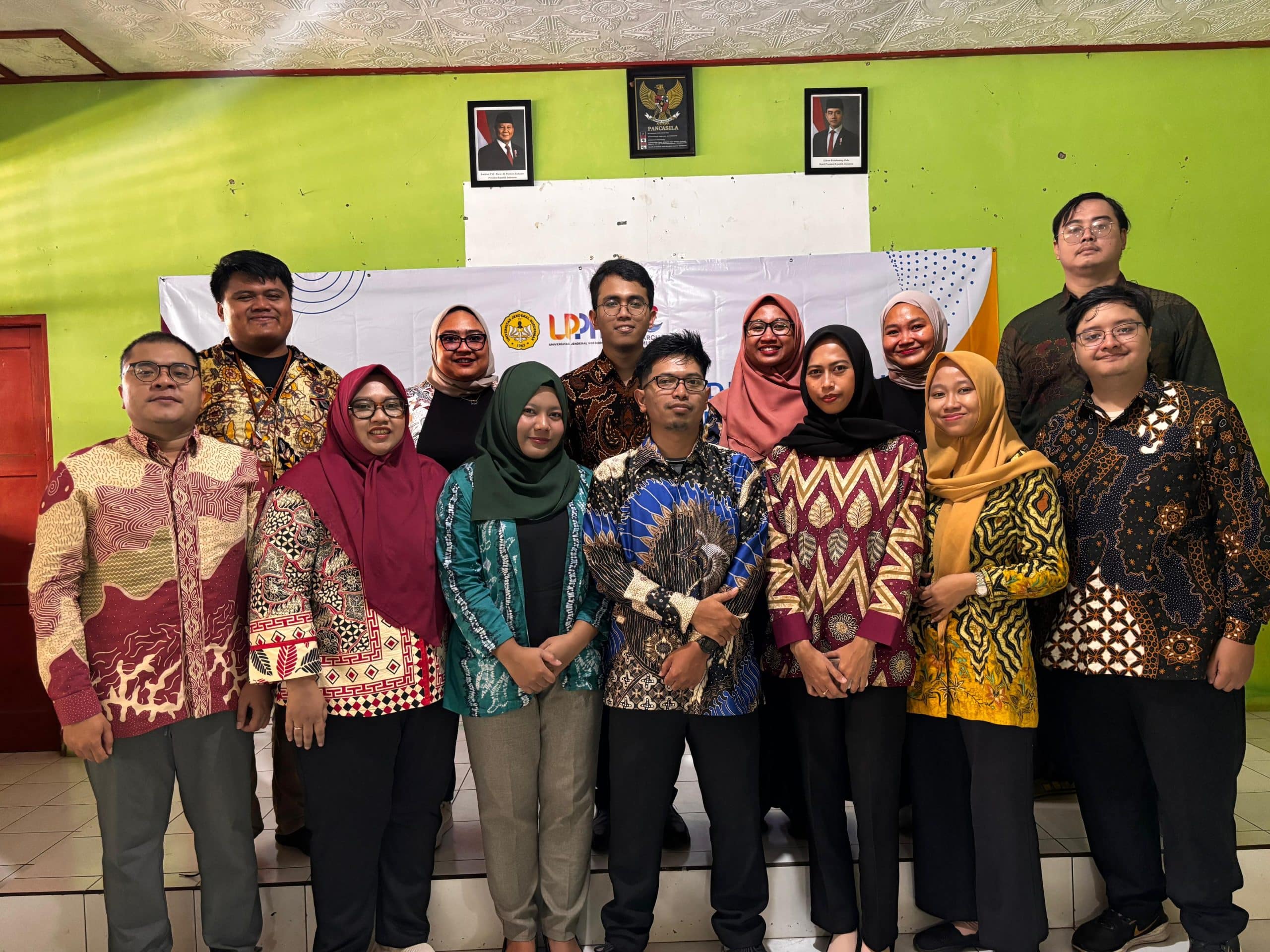 Pengabdian kepada Masyarakat Penerapan IPTEKS : Edukasi Perlindungan Hak Anak di SMP Diponegoro 1 Purwokerto Pengabdian kepada Masyarakat Penerapan IPTEKS : Edukasi Perlindungan Hak Anak di SMP Diponegoro 1 Purwokerto