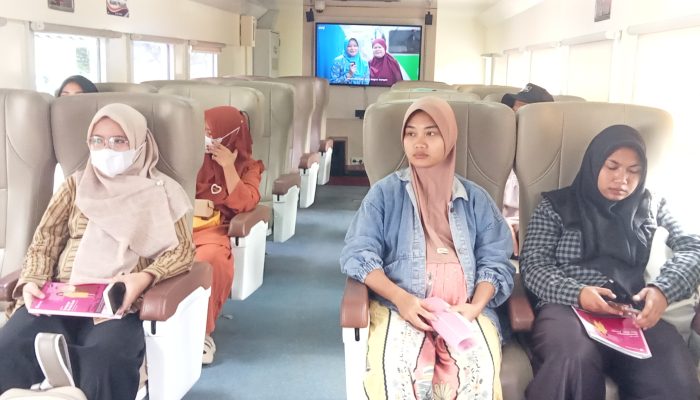 RailClinic Hadir di Stasiun Kebasen, KAI Salurkan Bantuan TJSL untuk Lintas Agama, Pendidikan, dan Sosial