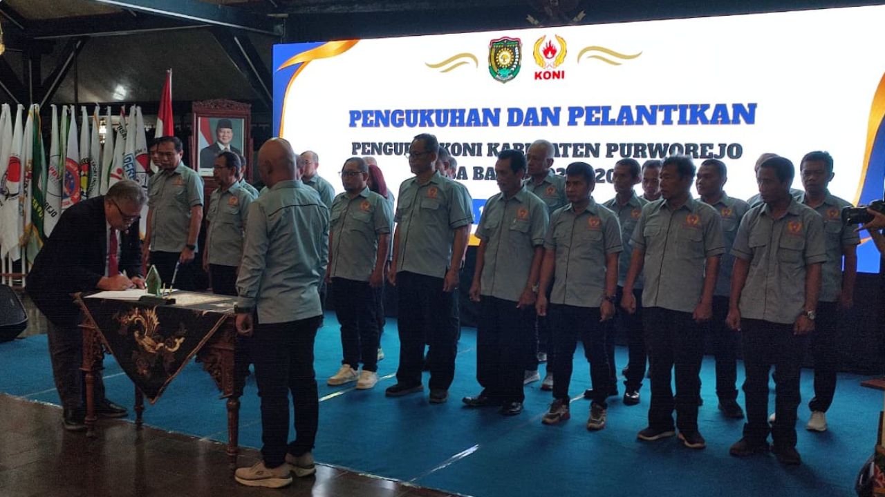 Wakil Bupati Purworejo Resmi Lantik Pengurus KONI Periode 2025-2029
