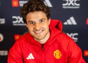 Senne Lammens Resmi Gabung Manchester United, Dikontrak Lima Tahun Senne Lammens Resmi Gabung Manchester United, Dikontrak Lima Tahun