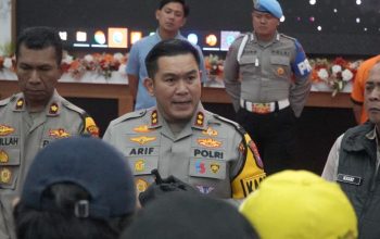 Provokator Kerusuhan DPRD Blitar Terungkap, Remaja Belasan Tahun Jadi Penghasut Massa via Grup WhatsApp