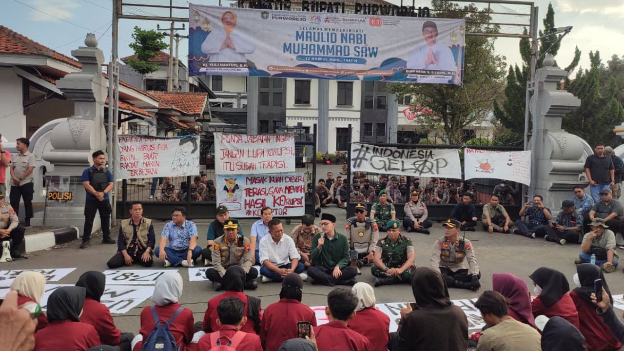 IMM Purworejo Tuntut Kejelasan Kasus Mini zoo dan Rencana Pengadaan Mobdin