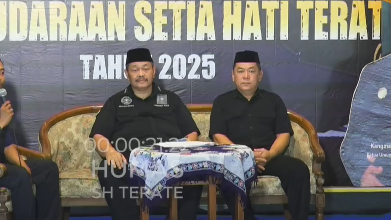 SH Terate Laporkan Dugaan Maladministrasi Pembatalan Badan Hukum ke Ombudsman SH Terate Laporkan Dugaan Maladministrasi Pembatalan Badan Hukum ke Ombudsman