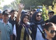Ribuan Warga Serbu Jalan Sehat SH Terate di Blitar, Hadiah Doorprize Bikin Seru