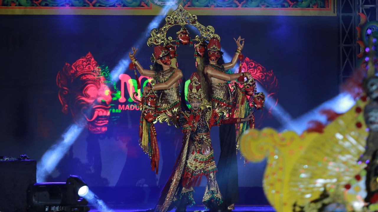 Karnaval Budaya Terbesar di Madura, MEC 2025 Sukses Guncang Sumenep