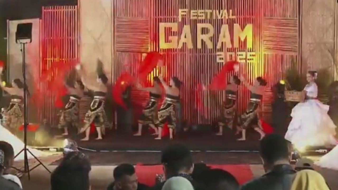 Kritik Pedas Festival Garam, Budayawn: Hanya Hamburkan APBD Sumenep