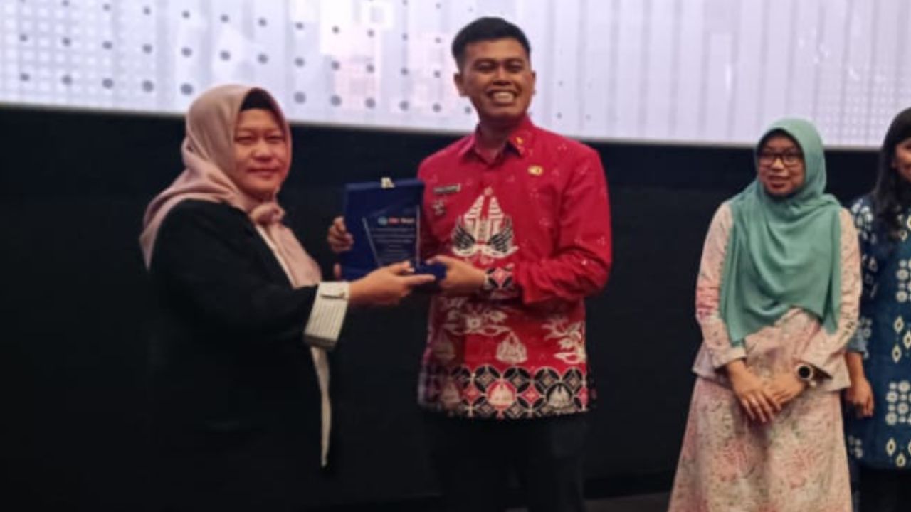 Kolaborasi Unik di Blitar: Kampus, Pemkot, OJK, dan BEI Gelar Seminar Gratis untuk Cetak Generasi Cerdas Finansial