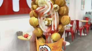 Gerai Momoyo Gelar Promo Gila-gilaan, Waffle dan Ice Cream Cone Cuma Rp10.000!