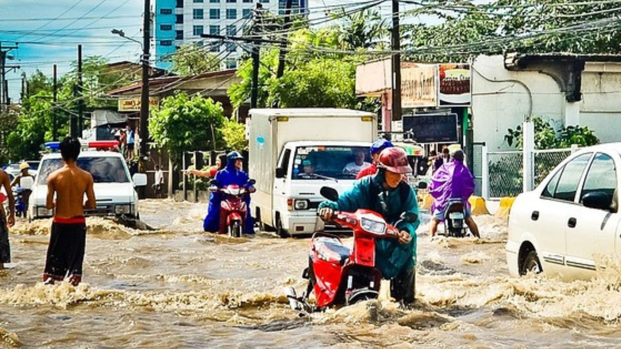 Wapres Gibran Desak Pemda Bali Percepat Perbaikan Fasilitas Umum Pascabanjir Denpasar Wapres Gibran Desak Pemda Bali Percepat Perbaikan Fasilitas Umum Pascabanjir Denpasar