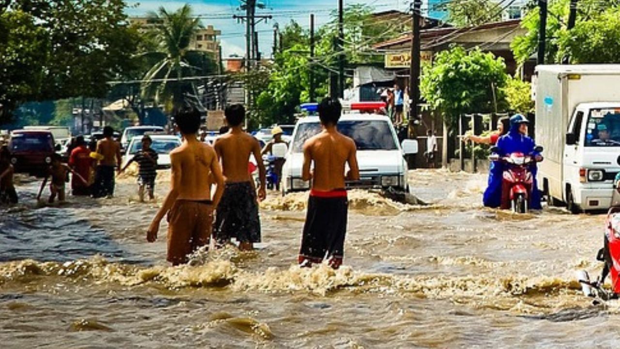 Pedagang Pasar Kumbasari Bali Rugi Jutaan Akibat Banjir, Wapres Gibran Diminta Bantu Modal Pedagang Pasar Kumbasari Bali Rugi Jutaan Akibat Banjir, Wapres Gibran Diminta Bantu Modal