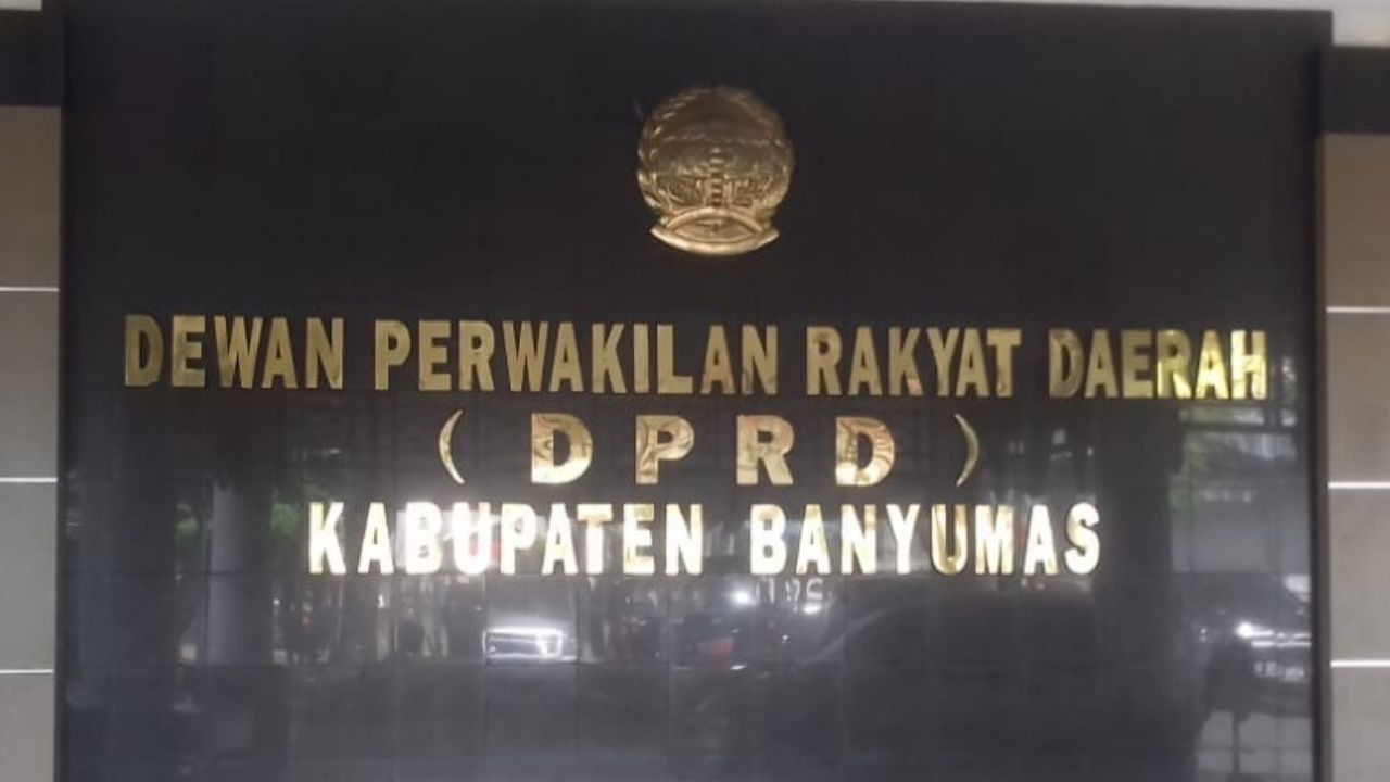 Terima Tunjangan Fantastis, Ketua DPRD Banyumas: Bukan Produk Saya, Saya Cuma Nerusin!