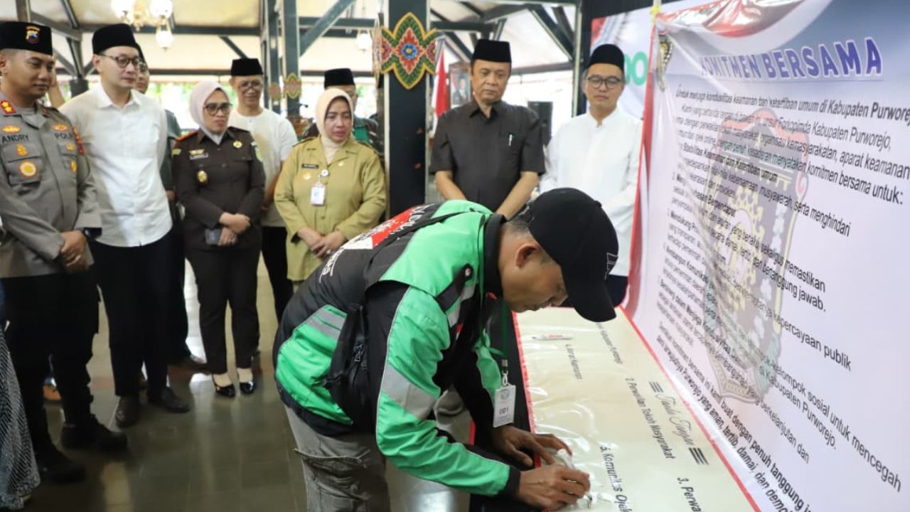 Pemkab Purworejo Gelar Doa Bersama untuk Almarhum Affan, Jaga Kondusivitas di Tengah Duka