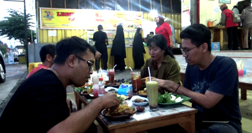 Ayam Kampung dan Bebek Ambil Sepuasnya, Kuliner Favorit di Pedan Klaten