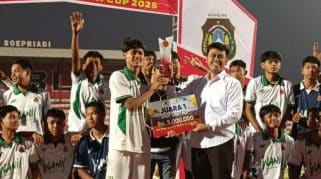 Dramatis! SMAN 2 Kota Blitar Juara Wali Kota Cup Usai Menang Adu Penalti